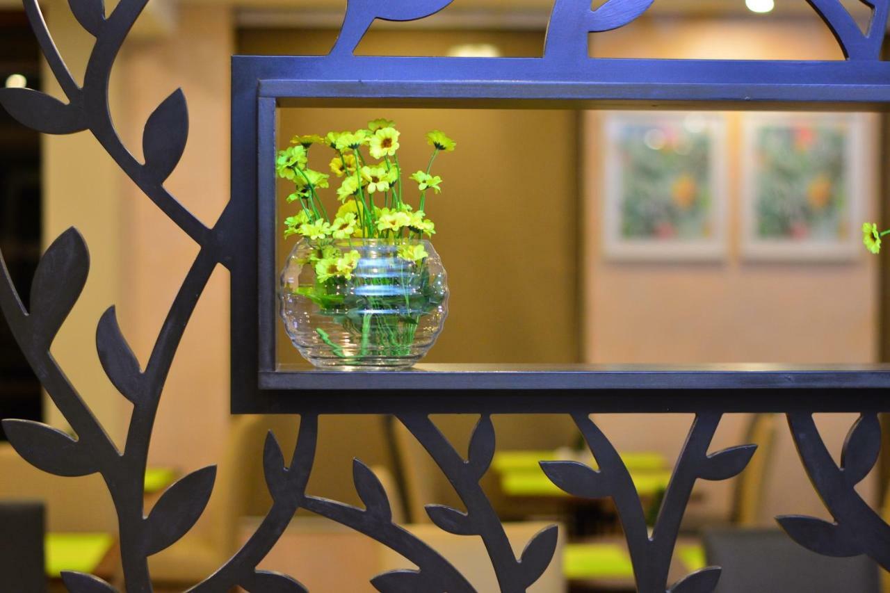 Razana Hotel Nairobi Luaran gambar
